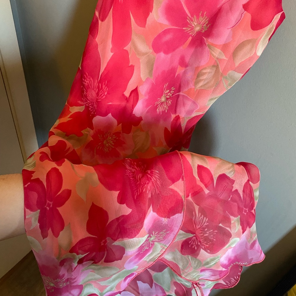 Pink Dress - Picture 2 of 8